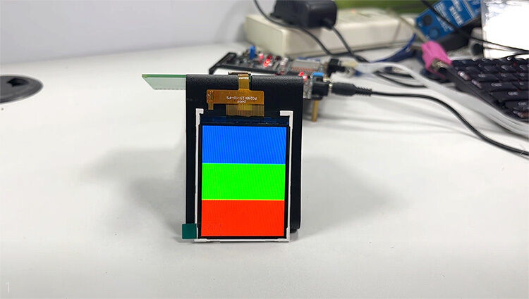 Interface SPI 240x320 écran tactile IPS 2,8 pouces Tft LCD module Polcd écran